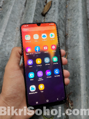 Samsung Galaxy A50 (4;64)